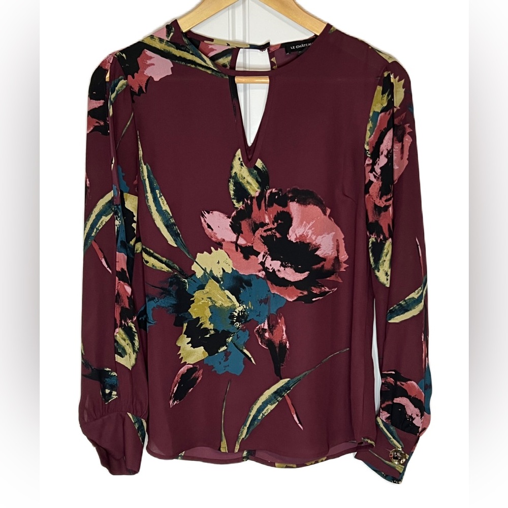 LaChateau long sleeve floral top, size XSmall.